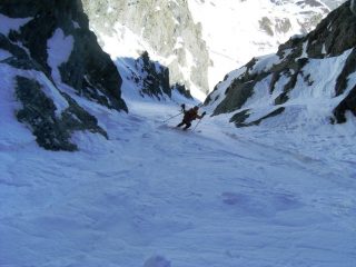 Chiara Tractor in discesa 