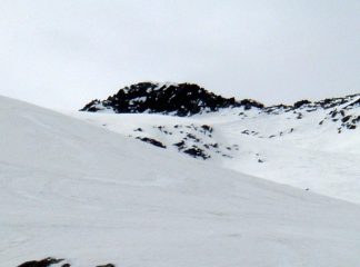 colle e a sx la vetta