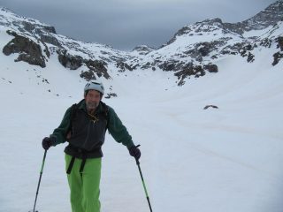 alle spalle la discesa in Francia