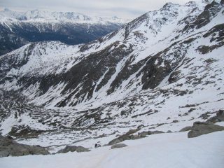 gardando indietro poco prima del Blais