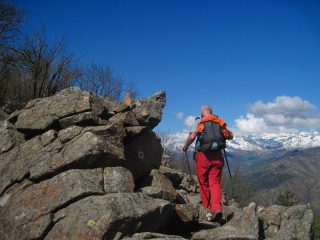 Qualche passo su roccia