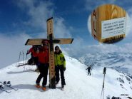 croce di vetta con dedica