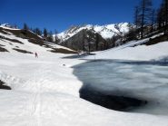 il laghetto sotto gr. Torrette dal quale inizia il traverso