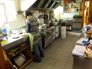 mara ai fornelli, l'artefice degli ottimi manicaretti (coadiuvata da Nicola)