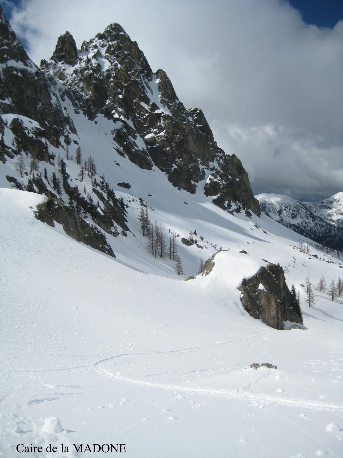 Caire de la Madone (in discesa sulla SX)