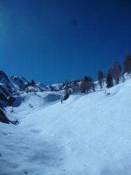 il canale si allarga e si può uscirne