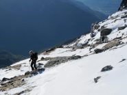 tra neve e sassi si prosegue