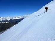 Matti nel bianco e blu della val Pellice