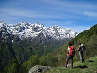 Ammirando la costiera verso la Val Grande