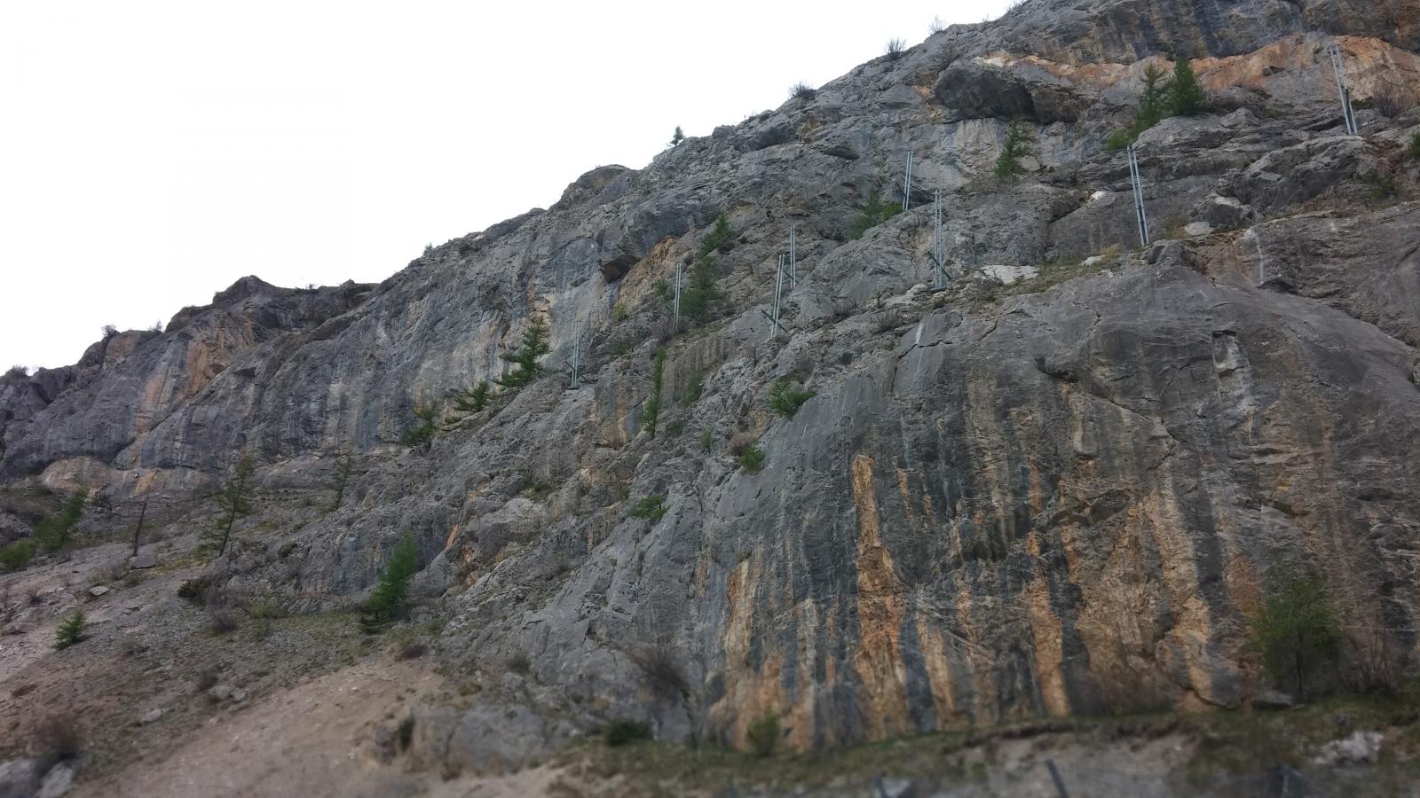 la parete vista dalla strada (è quella in alto) 