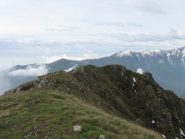 tra la cima e l'anticima