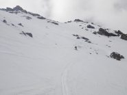 parte superiore con qualche nuvola