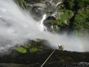 inizia lo spettacolo.