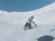 Sotto la cornice, prestare attenzione