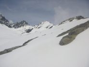 dal ripiano intermedio la 