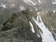 La cresta tra l'anticima e la cima vista da quest'ultima