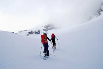 è buio sul ghiacciaio (ma poi torna il sole)