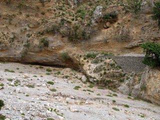 L'ultimo tratto della mulattiera crollato