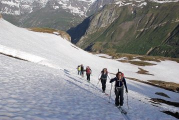 si calzano gli sci, verso il des Evettes