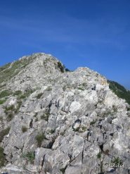 Il crinale si assottiglia
