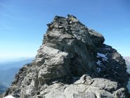 Torrione con partenza un po' strapiombante, friend incastrato