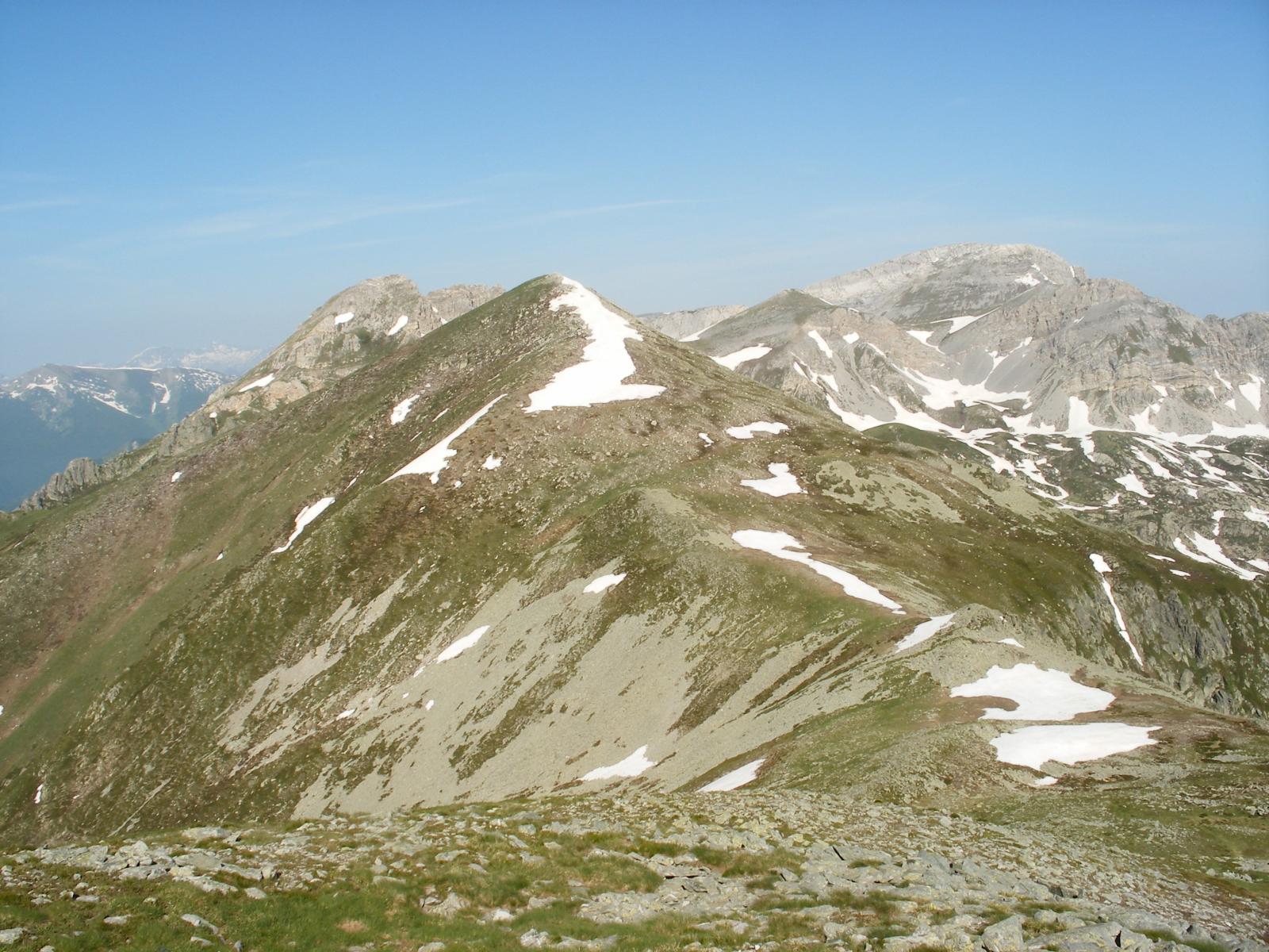 la dorsale ovest con Cima Roccate e Conoia a sx