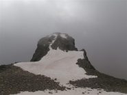 la cima oggi, canale sx ben innevato