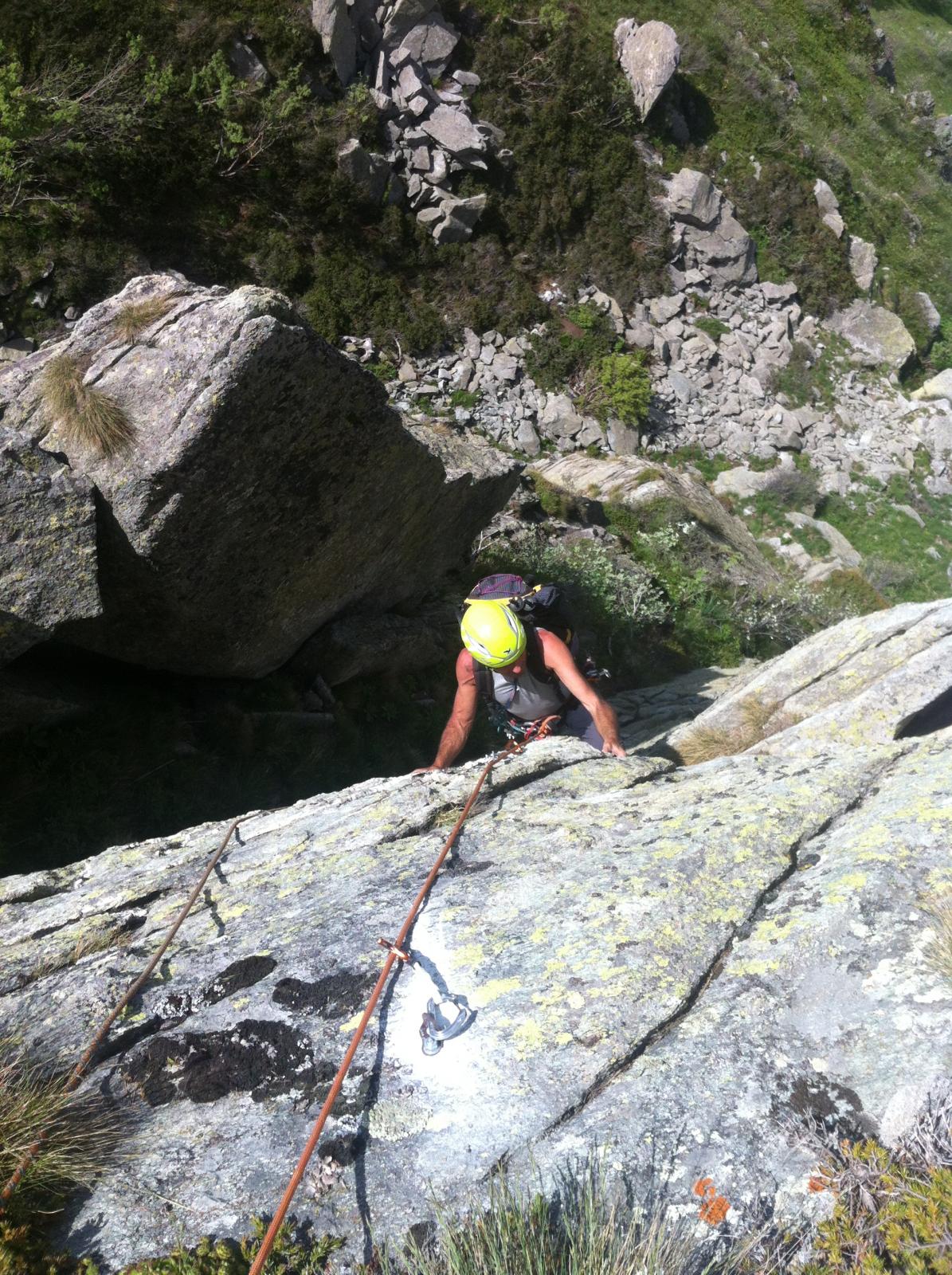 la seconda lunghezza della via Vitti in azione