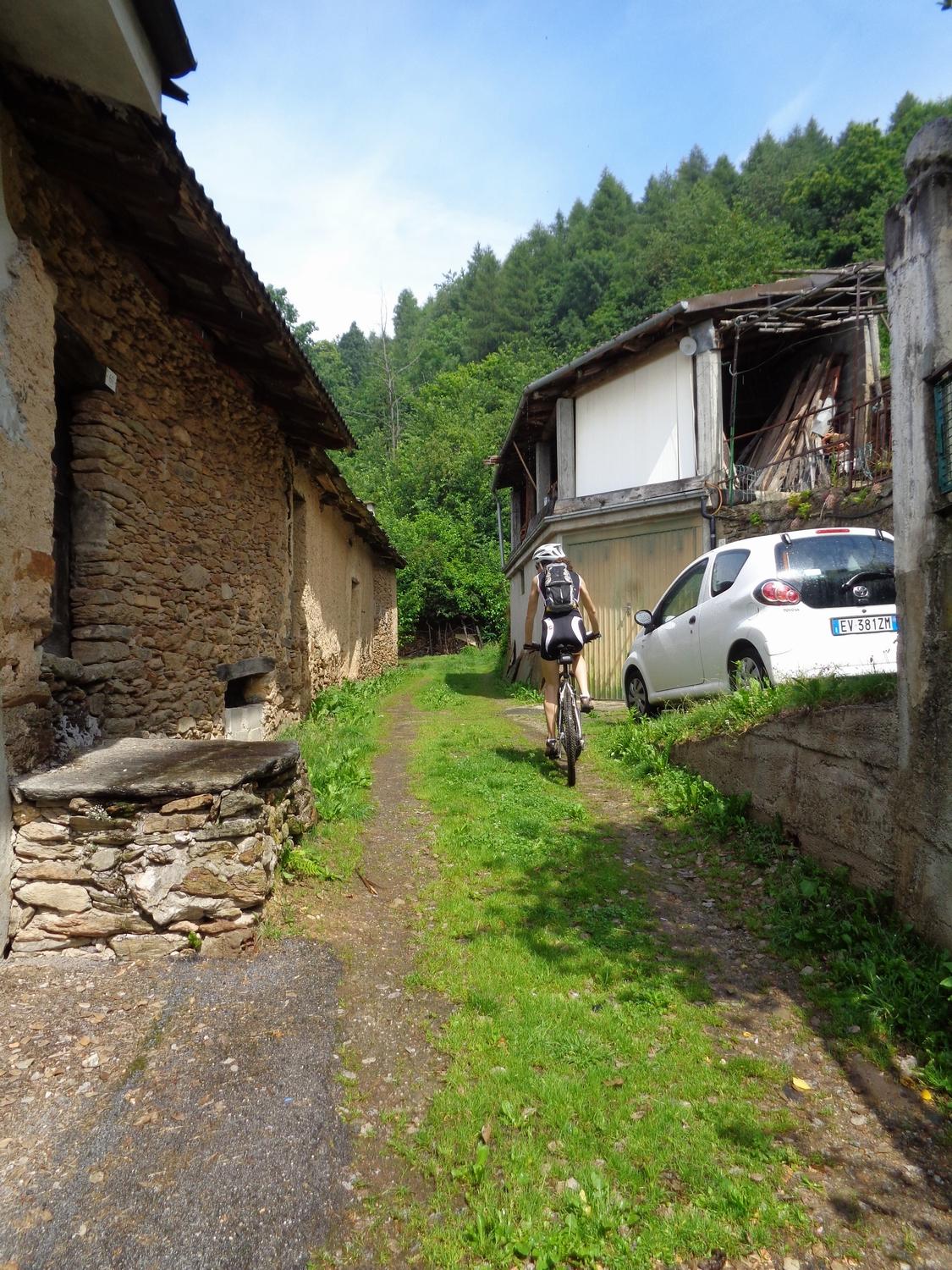 borgata Norat dopo il primo scroscio di pioggia