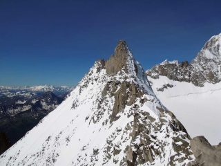 la vetta dall'anticima