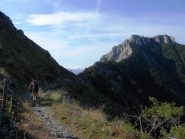 Verso il Passo dell'Incisa, ecco il Toraggio 