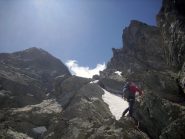 Eugenio sulle corde fisse della ferrata