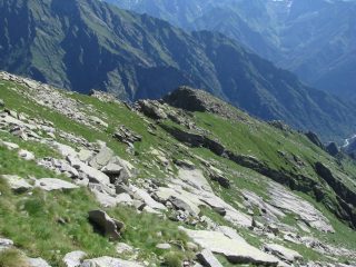 Guardando indietro, dopo la quota 2460, e l'inizio del traverso