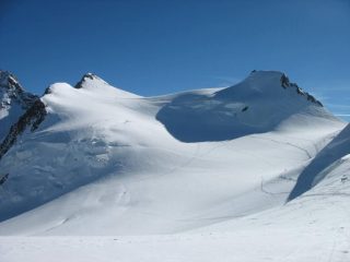 la P. Zumstein e la P.Gnifetti