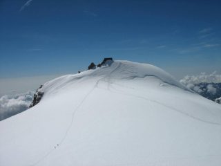 la P. Gnifetti scendendo dalla Zumstein