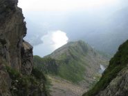 Una finestra sul lago, percorrendo la cresta della Corbassera