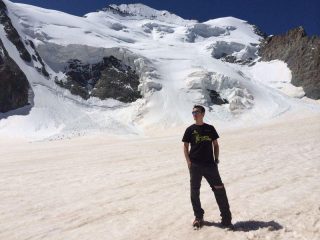 sotto la Barre Des Ecrins a 3250m