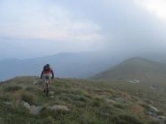 tramonto umidità erba bagnata