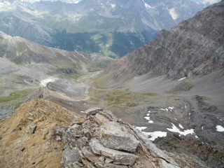 Il Vallone di Leviona visto dalla cima