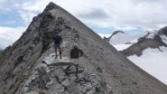 alle spalle di Beppe e Luciano la Cima d'OIN