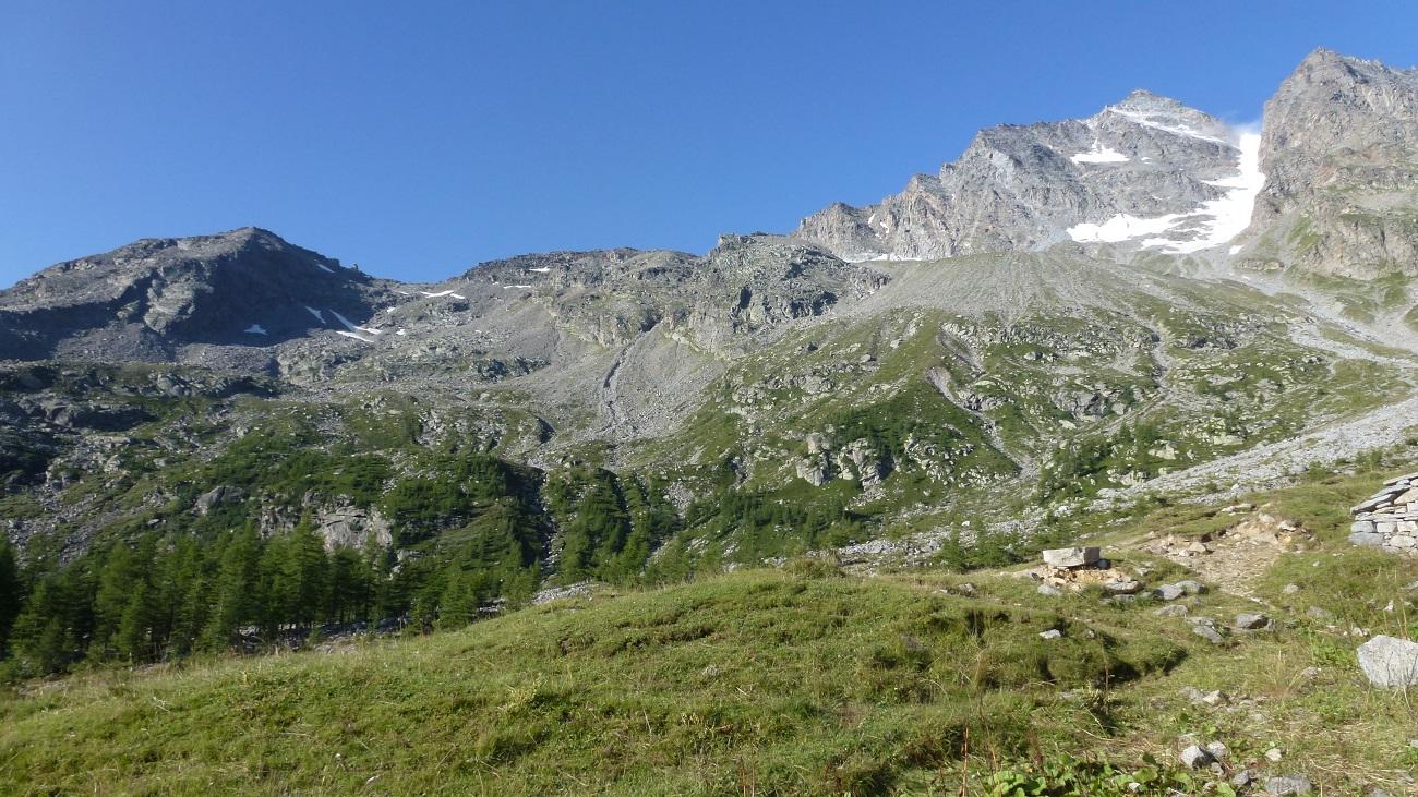 levanna or. a dx,colle del forno al centro e a sx la cima della piccola