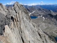 Vista dalla cima verso il lago dei 9 colori