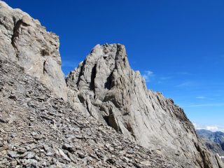 Salendo all'intaglio