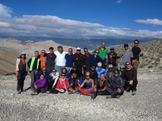 Il nostro gruppo al passo di Chinggel La m.3870