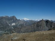 A Col Leynir appare il Monte Bianco