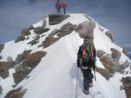 l'arrivo in vetta..
