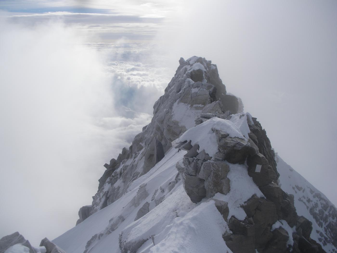la cresta della normale dalla Gniffetti..vista dalla vetta..