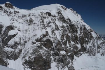 Punta Parrot e Punta Gnifetti sullo sfondo