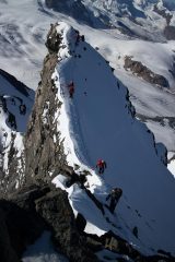 la cresta che unisci l'anticima alla punta