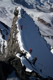 la cresta che unisci l'anticima alla punta